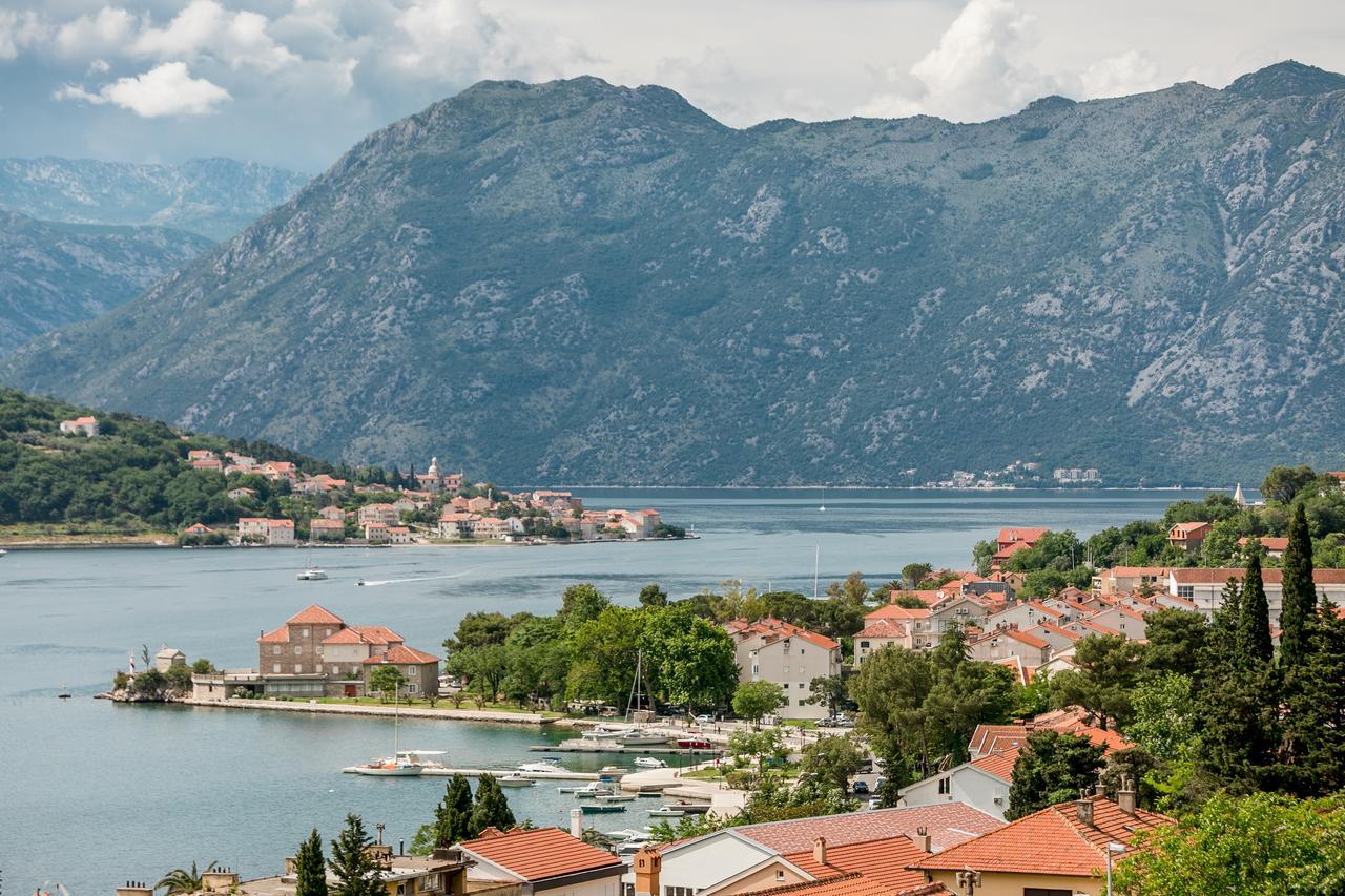 Apartments Magic Sea View Kotor Eksteriør billede